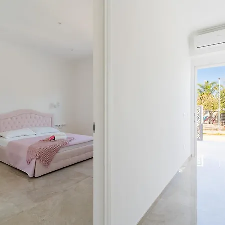 Domus Afrodite - * Torre Squillace