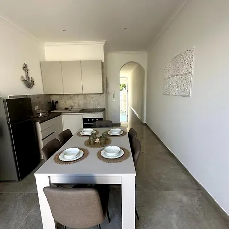 Apartament Domus Afrodite - Torre Squillace