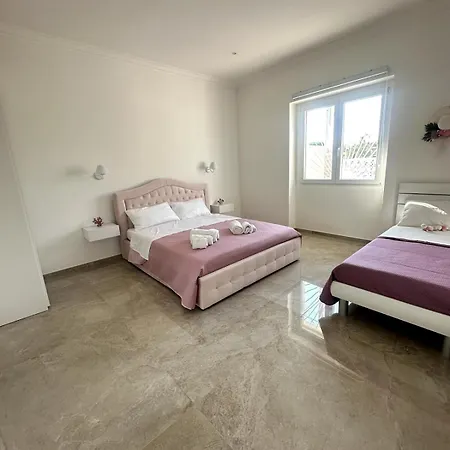 Domus Afrodite - Apartament Torre Squillace