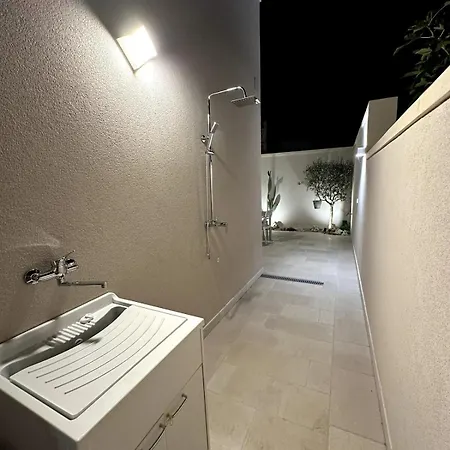 Domus Afrodite - * Torre Squillace